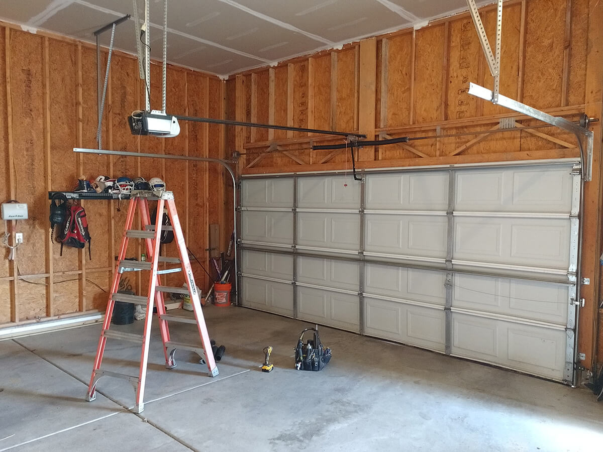 Garage Door Opener Repair Los Alamitos