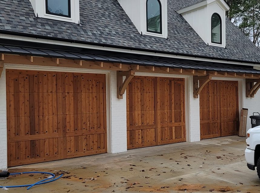 Expert Garage Door Repair Technicians in Los Alamitos, CA